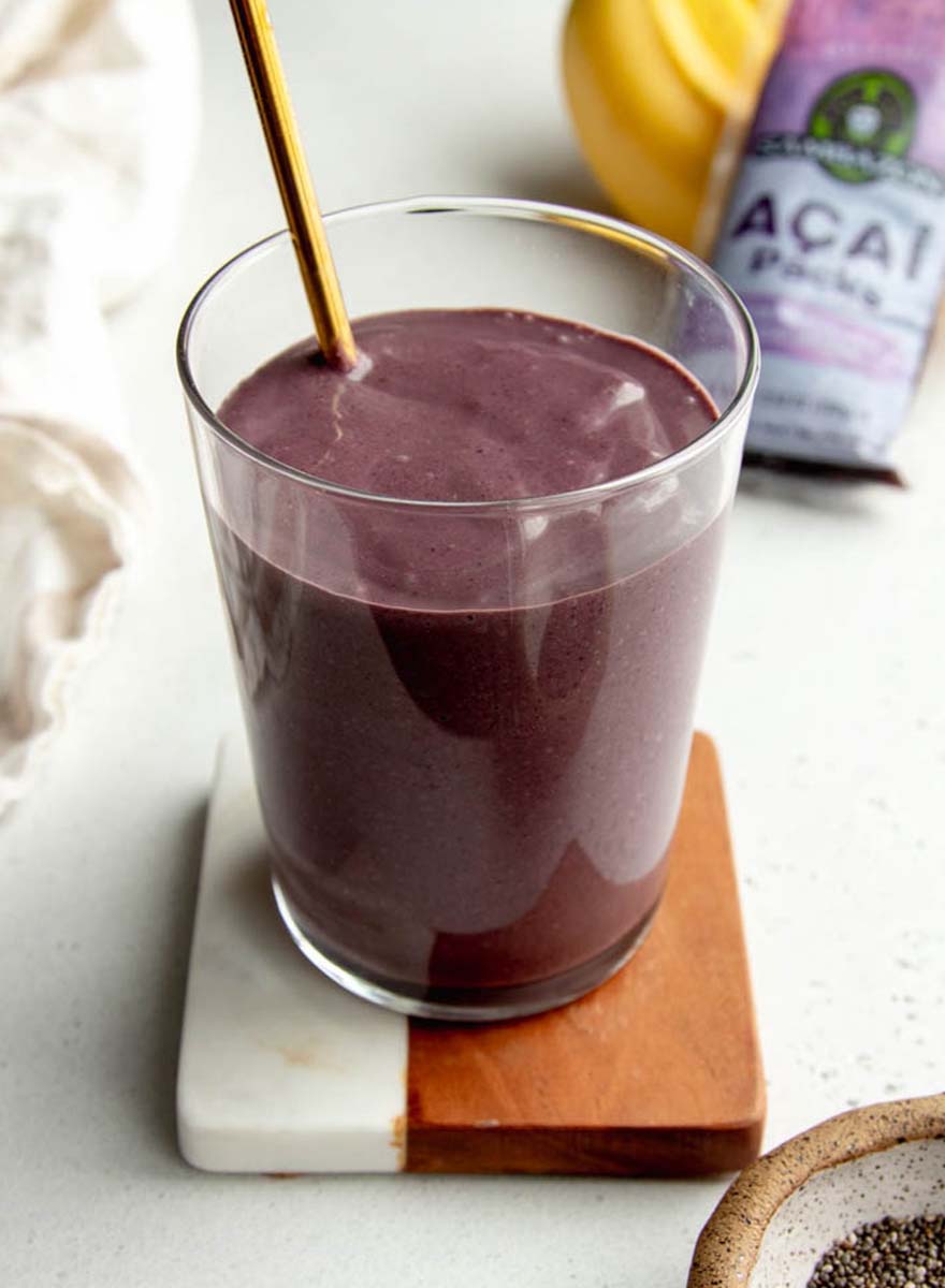 Easy Six-Ingredient Nourishing Açaí Smoothie